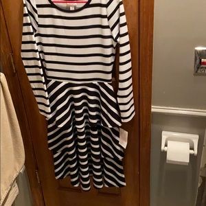Lularoe Georgia ruffled dress - NEW